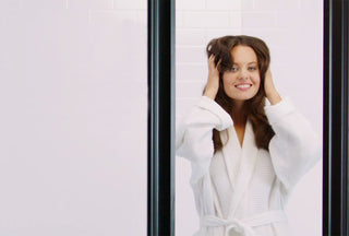 HOW CONDITIONER SOFTENS YOUR HAIR