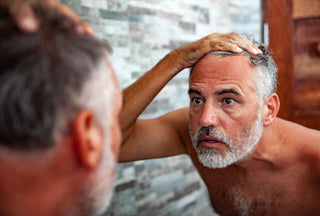 SYMPTOM CHECKER: ALOPECIA AREATA OR DANDRUFF?