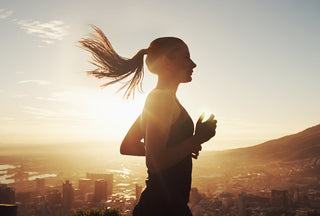 CAN LIFESTYLE CHANGES HELP GET RID OF DANDRUFF?