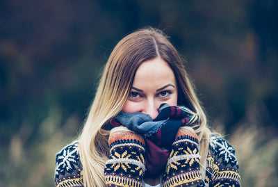 DOES HEAD & SHOULDERS DANDRUFF SHAMPOO FADE COLOR FROM YOUR HAIR?